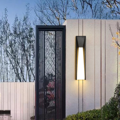 Waterproof Steel Acrylic LED Outdoor Wall Sconce Lamp
