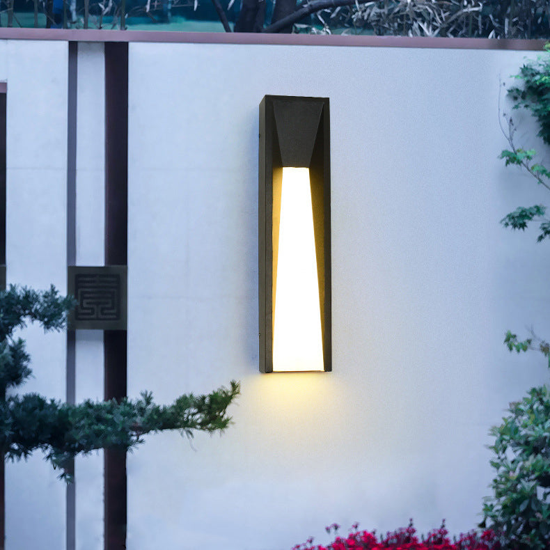 Waterproof Steel Acrylic LED Outdoor Wall Sconce Lamp