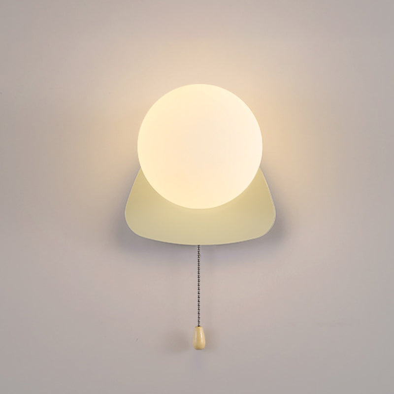 Simplicity Iron Glass 1-Light Zipper Wall Sconce Lamp