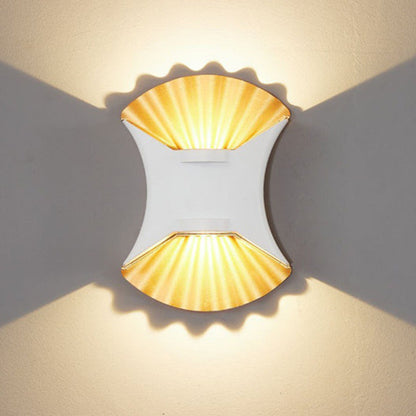 Waterproof Aluminum Glass Outdoor LED Wall Sconce Lamp
