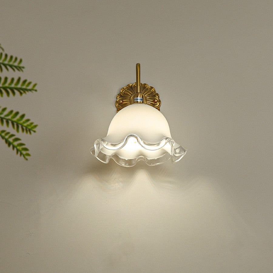 Traditional Flower Brass Glass 1-Light Wall Sconce Lamp