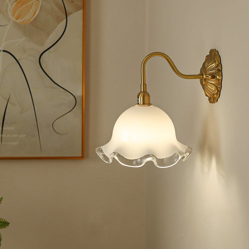 Traditional Flower Brass Glass 1-Light Wall Sconce Lamp