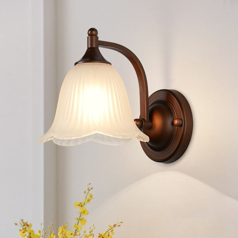 Retro Iron Glass Lantern Flower 1-Light Wall Sconce Lamp