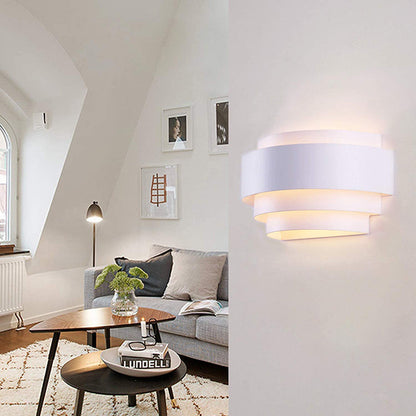 Modern Minimalist Iron Semicircle 1-Light Wall Sconce Lamp