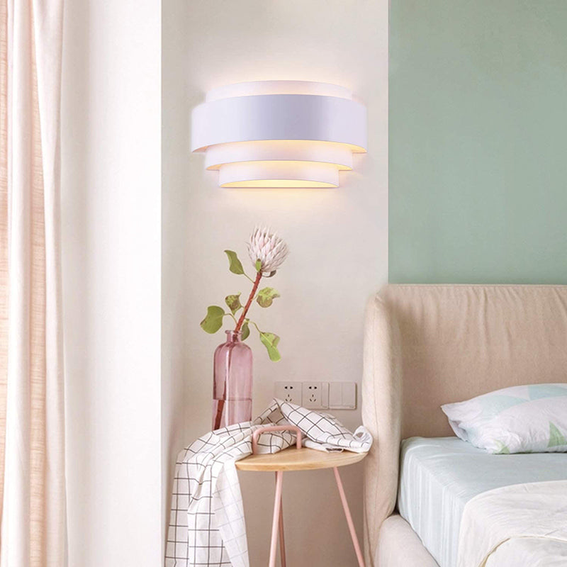 Modern Minimalist Iron Semicircle 1-Light Wall Sconce Lamp