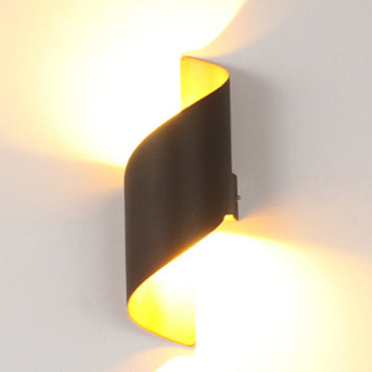 Modern Minimalist Curved PC Aluminum LED Wall Sconce Lamp