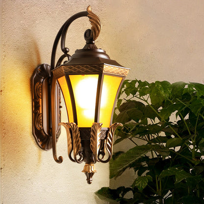 Scandinavian Curve Glass Aluminum 1-Light Wall Sconce Lamp