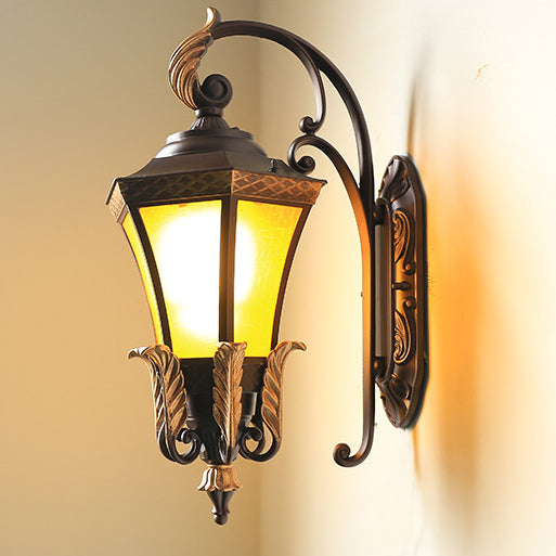 Scandinavian Curve Glass Aluminum 1-Light Wall Sconce Lamp