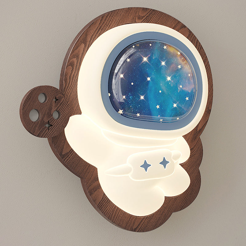 Art Deco Spaceman PE Rubberwood LED Kids Wall Sconce Lamp