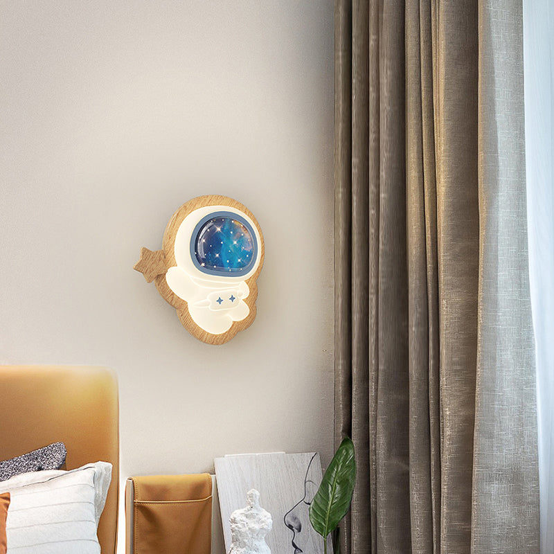 Art Deco Spaceman PE Rubberwood LED Kids Wall Sconce Lamp