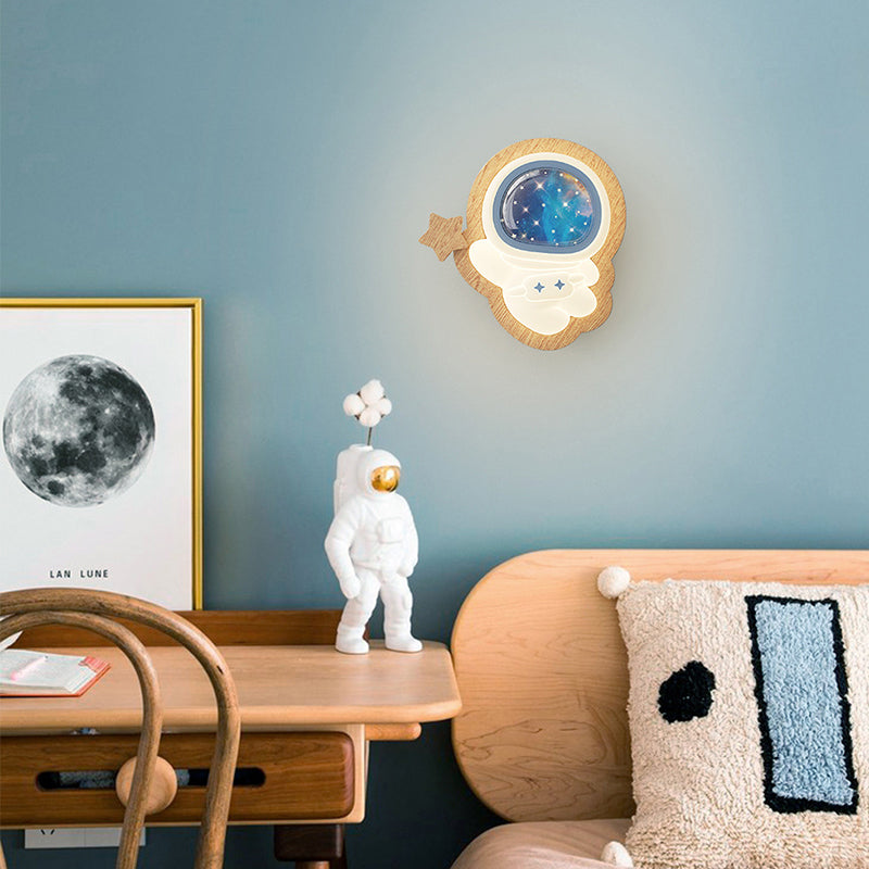 Art Deco Spaceman PE Rubberwood LED Kids Wall Sconce Lamp