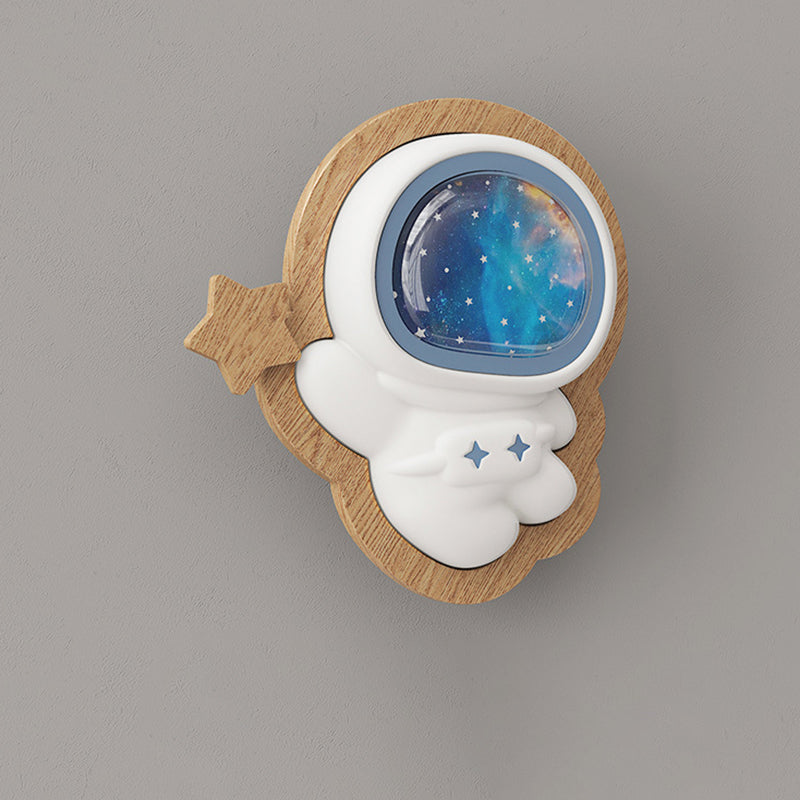 Art Deco Spaceman PE Rubberwood LED Kids Wall Sconce Lamp