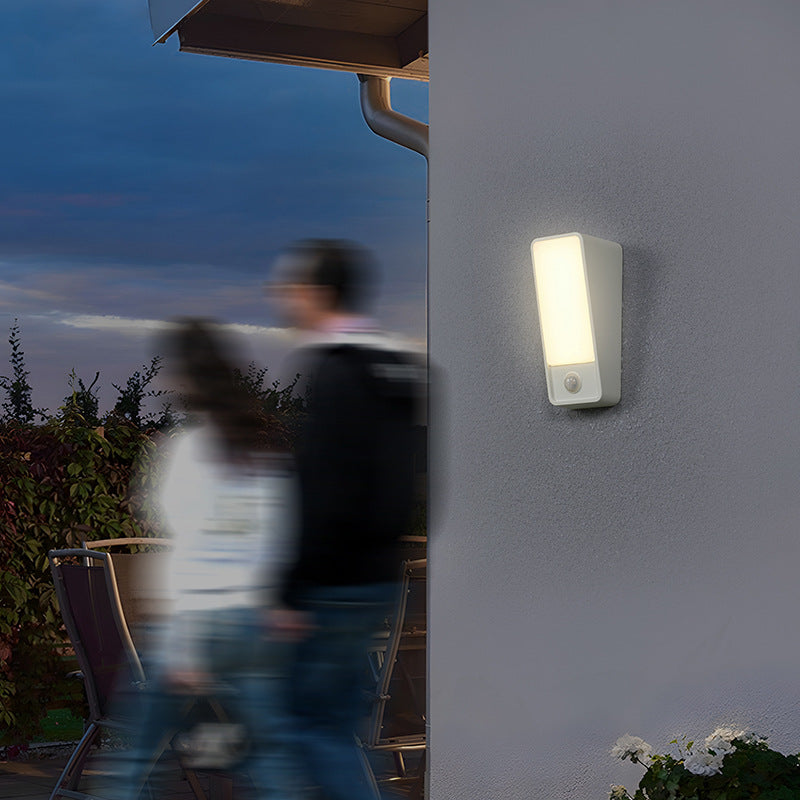 Minimalist Tilted Rectangle Aluminum LED Wall Sconce Lamp
