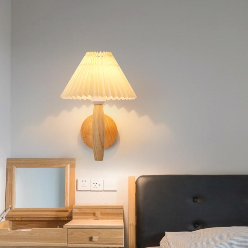 Pleated Column Pleated Wood 1-Light Wall Sconce Lamp
