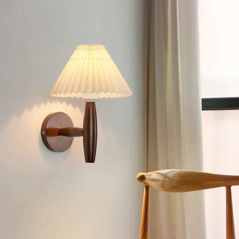 Pleated Column Pleated Wood 1-Light Wall Sconce Lamp