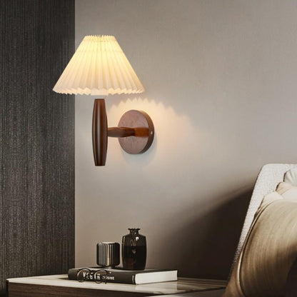 Pleated Column Pleated Wood 1-Light Wall Sconce Lamp