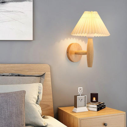 Pleated Column Pleated Wood 1-Light Wall Sconce Lamp