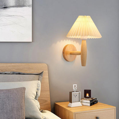 Pleated Column Pleated Wood 1-Light Wall Sconce Lamp