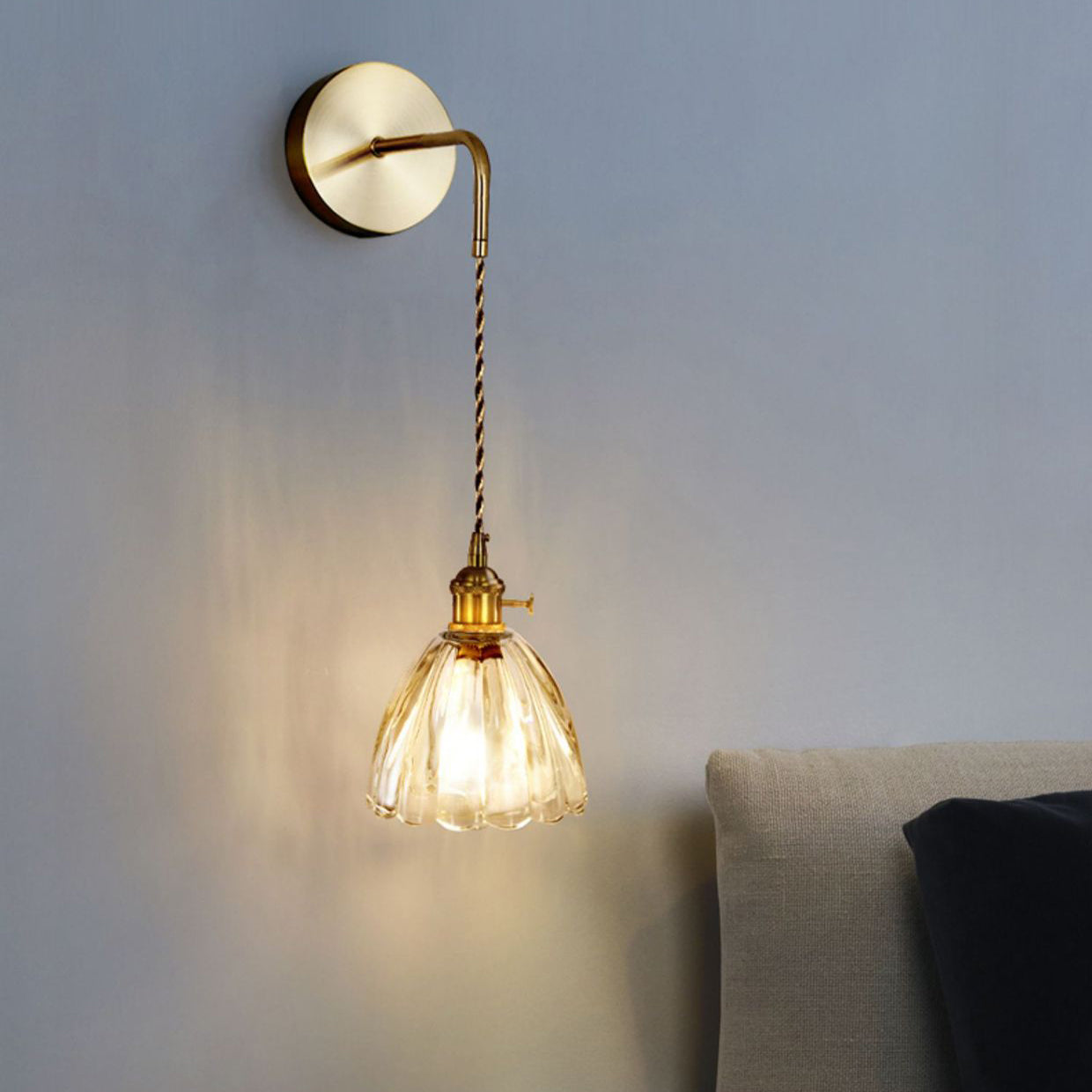 Flower Petals Glass Iron Copper 1-Light Wall Sconce Lamp