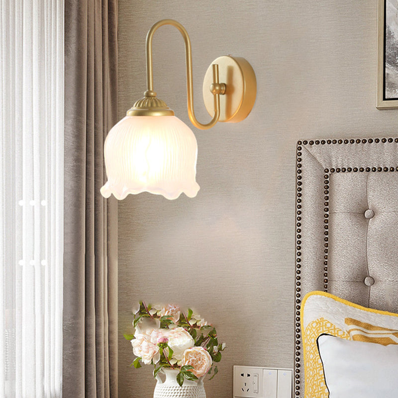 French Floral Round Glass Iron 1-Light Wall Sconce Lamp