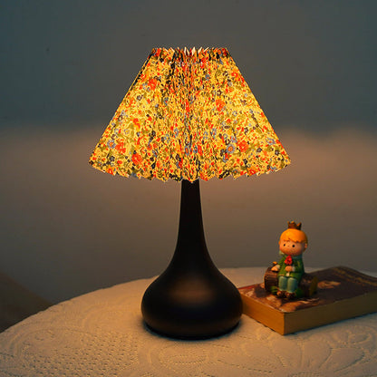 Contemporary Metal Table Lamp