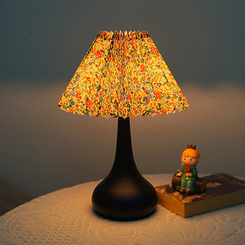 Contemporary Metal Table Lamp