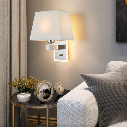 Scalloped Square Fabric Iron 1-Light Wall Sconce Lamp