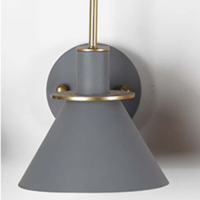 Scandinavian Curved Round Iron 1-Light Wall Sconce Lamp