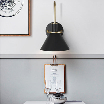 Scandinavian Curved Round Iron 1-Light Wall Sconce Lamp