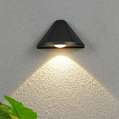 Simplicity Aluminum Triangle LED Wall Sconce Lamp