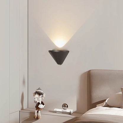 Simplicity Aluminum Triangle LED Wall Sconce Lamp