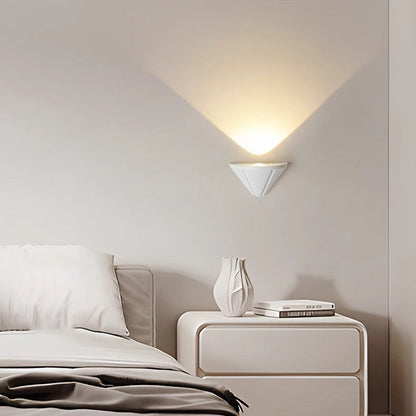 Simplicity Aluminum Triangle LED Wall Sconce Lamp