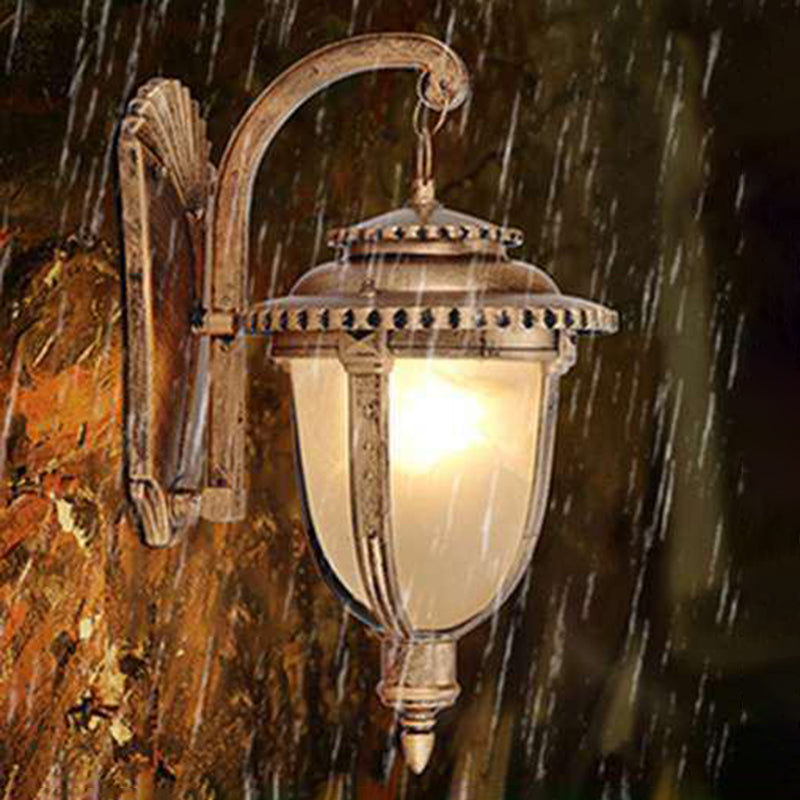 Waterproof Glass Carriage Lantern 1-Light Wall Sconce Lamp