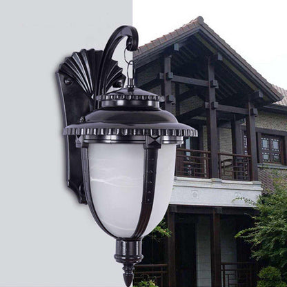 Waterproof Glass Carriage Lantern 1-Light Wall Sconce Lamp