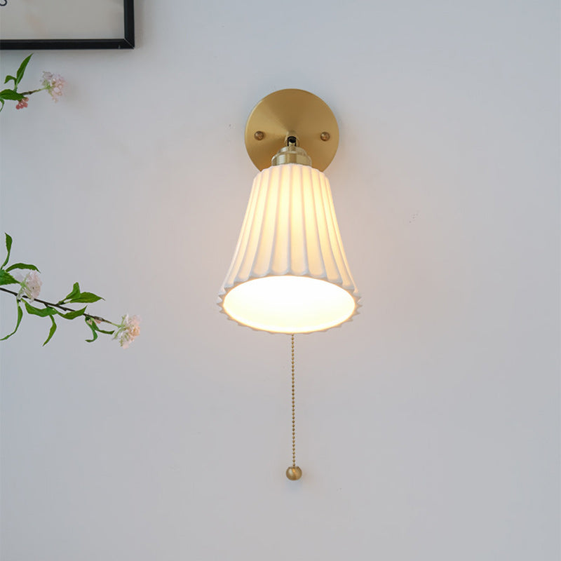 French Horn Zipper Switch 1-Light Wall Sconce Lamp