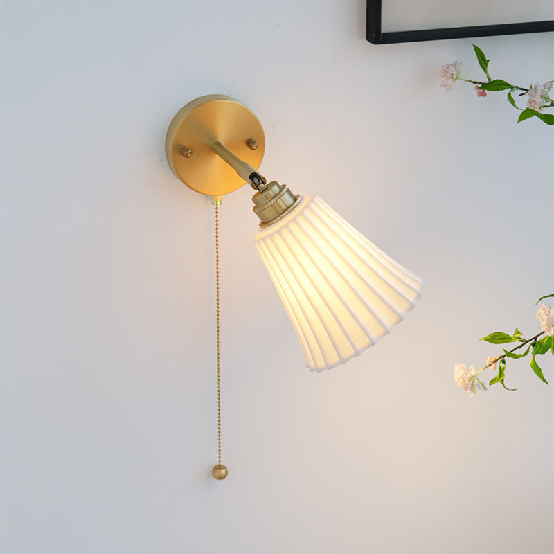 French Horn Zipper Switch 1-Light Wall Sconce Lamp