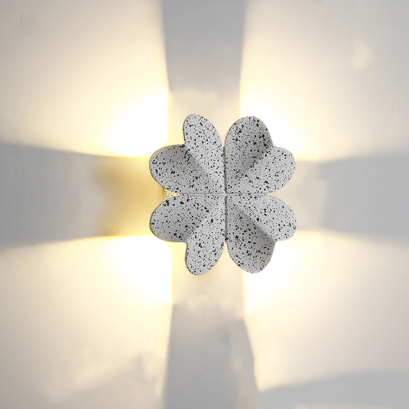 Waterproof Aluminum Four-Leaf Clover LED Wall Sconce Lamp