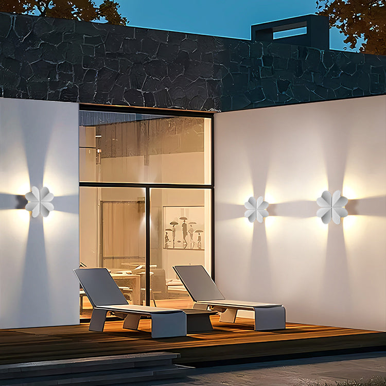 Waterproof Aluminum Four-Leaf Clover LED Wall Sconce Lamp