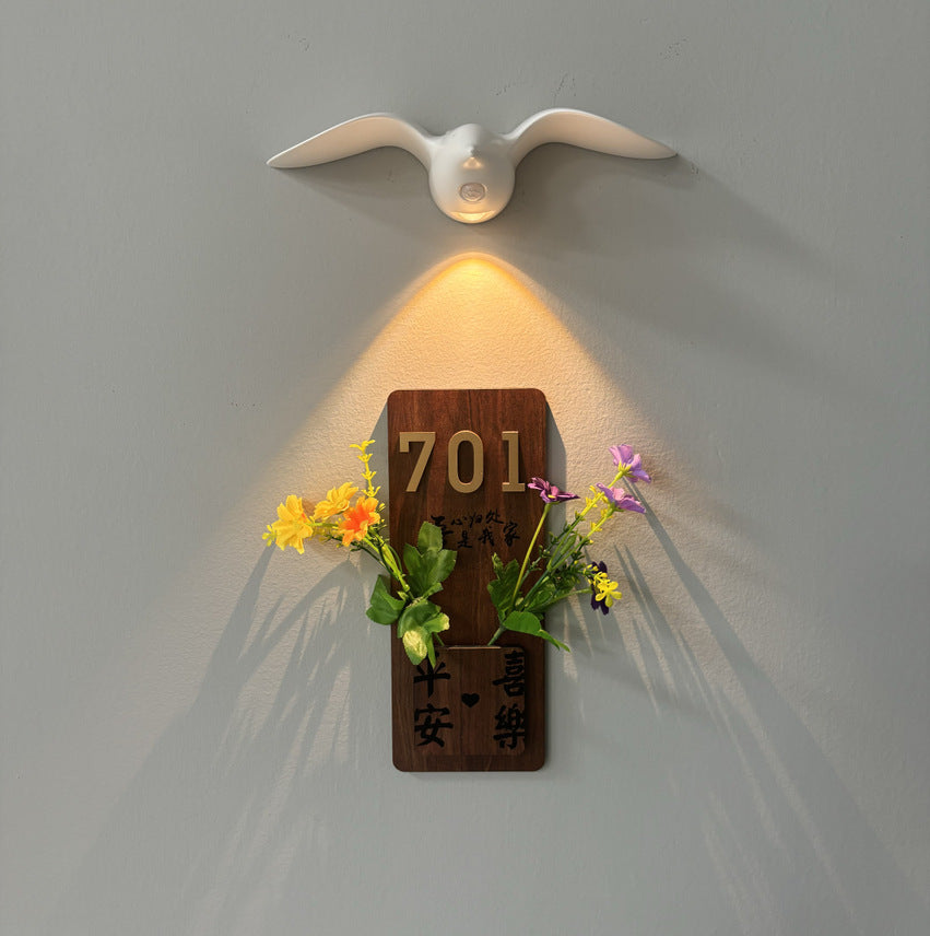 Rechargeable Waterproof ABS Gull LED Wall Sconce Lamp