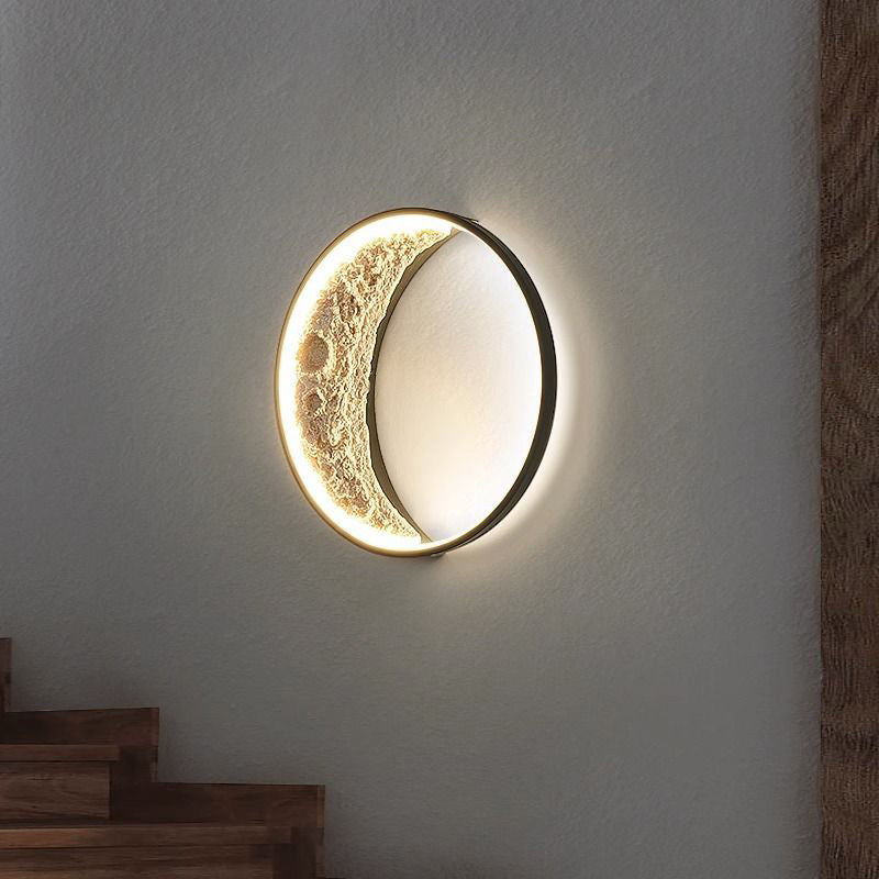 Art Deco Round Moon Hardware Resin LED Wall Sconce Lamp