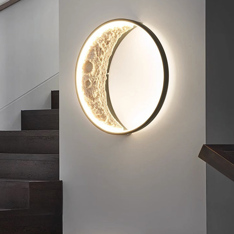 Art Deco Round Moon Hardware Resin LED Wall Sconce Lamp