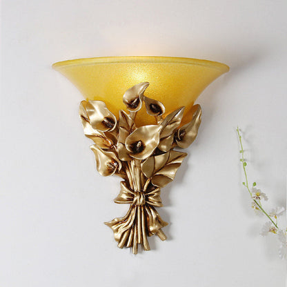 Resin Hardware Flower Frosted Horn 1-Light Wall Sconce Lamp