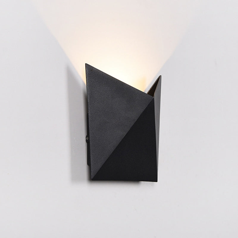 Simplicity Aluminum Envelope LED Wall Sconce Lamp