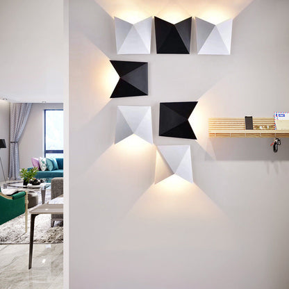 Simplicity Aluminum Envelope LED Wall Sconce Lamp