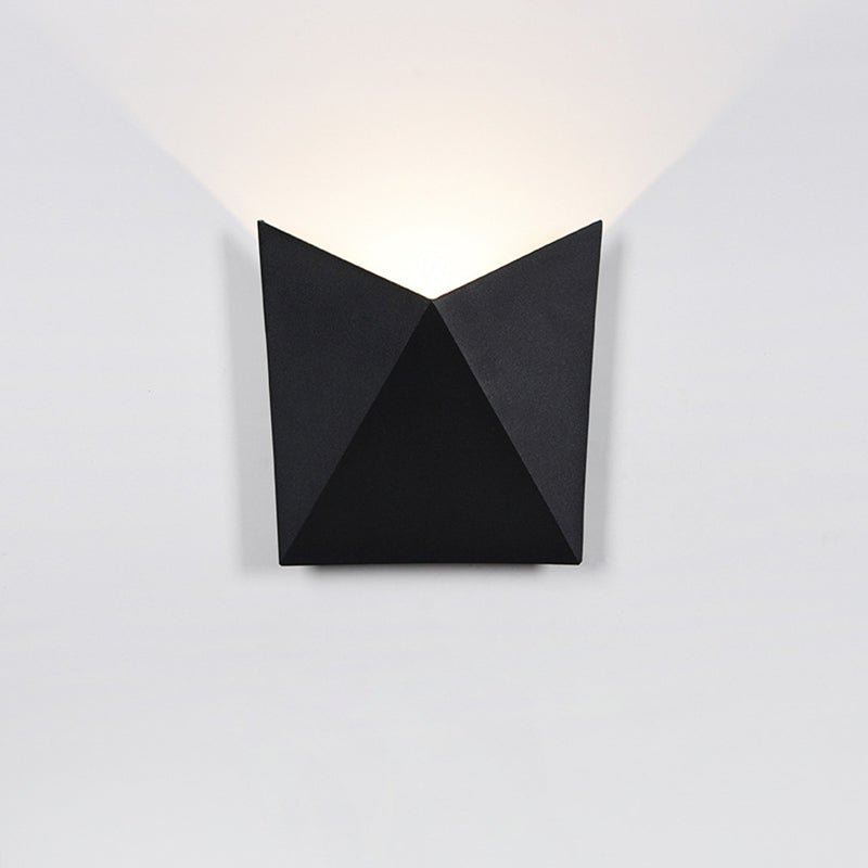 Simplicity Aluminum Envelope LED Wall Sconce Lamp