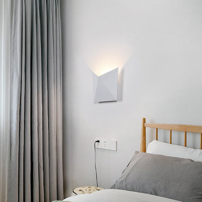 Simplicity Aluminum Envelope LED Wall Sconce Lamp