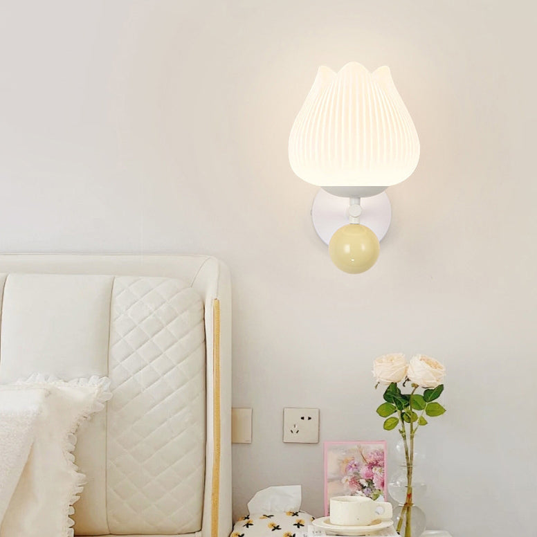Nordic Iron PE Orchid Striped Ball 1-Light Wall Sconce Lamp