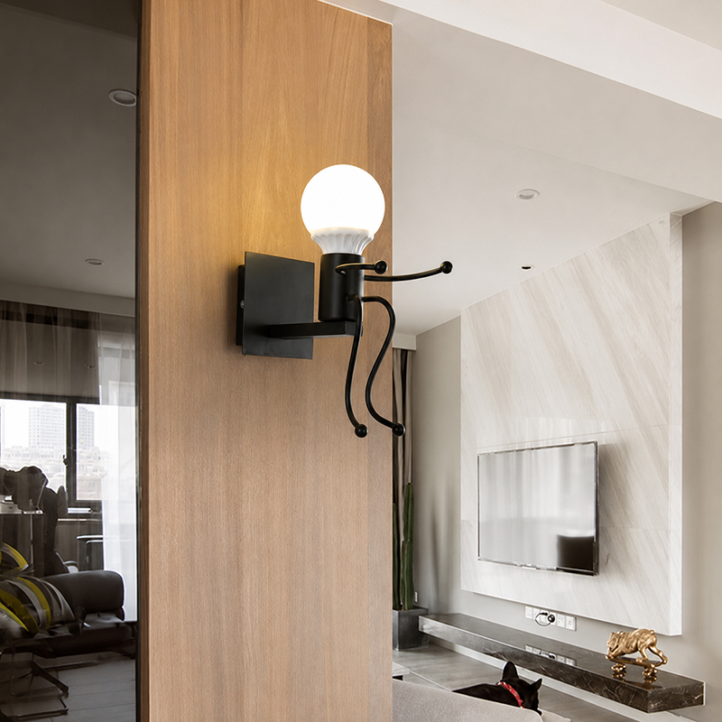 Creative Art Villain Iron 1-Light Wall Sconce Lamp