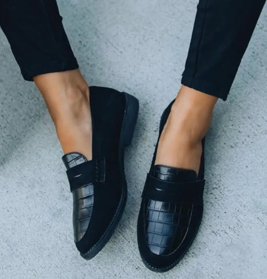 Women's Croc-Embossed Slip-On Loafers