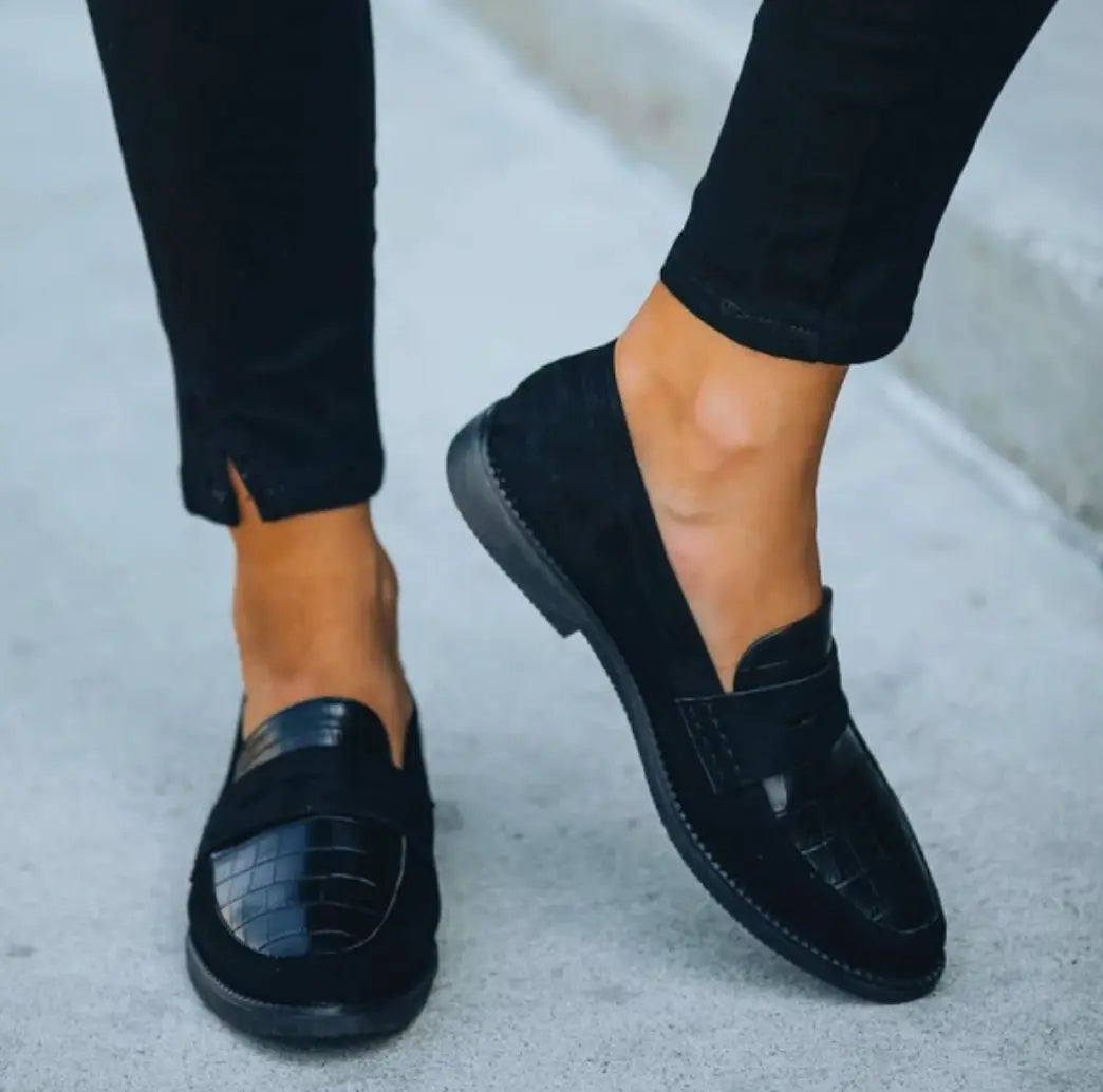 Women's Croc-Embossed Slip-On Loafers